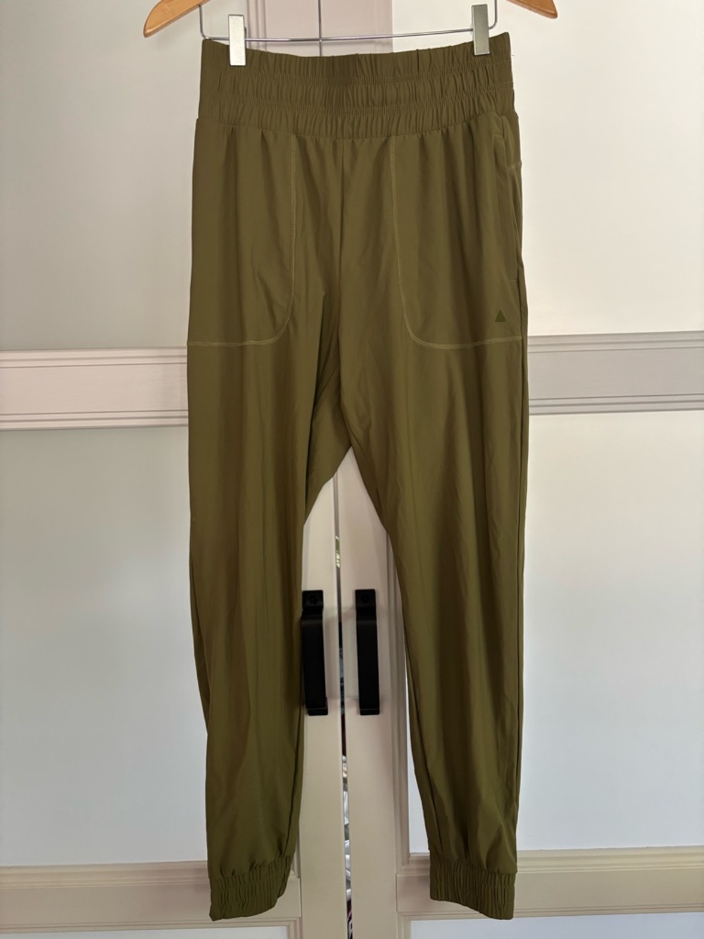 Vitality Olive Green Joggers Athletic High Rise Lightweight Size S